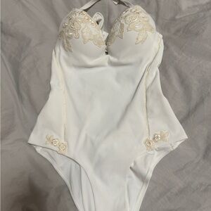 LA PERLA Maison Women's Embroidered Halter One Piece swimming suit 32C